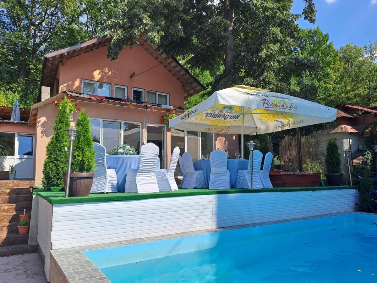 Casa De Vacanta Emd Eselnita Exterior foto